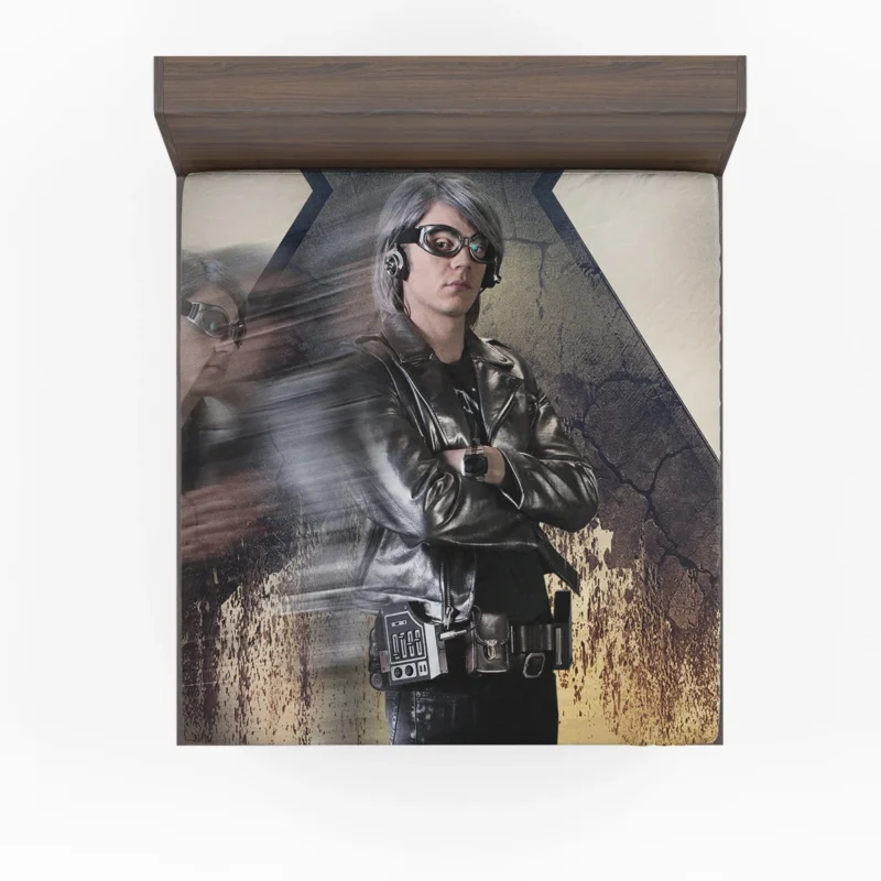 Quicksilver: Evan Peters in X-Men: Days of Future Past Fitted Sheet