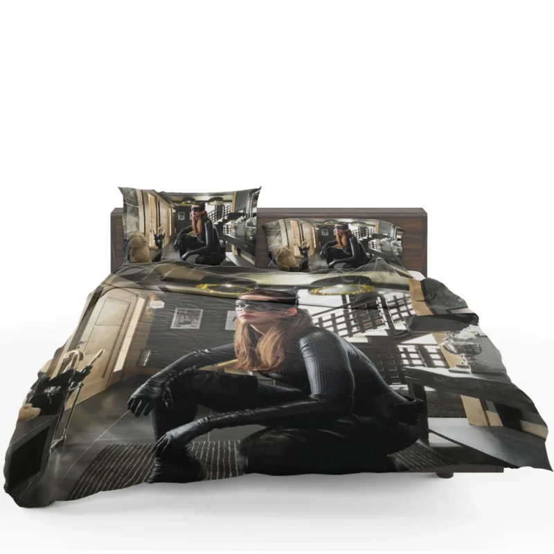 The Dark Knight Rises: Anne Hathaway as Catwoman Bedding Set