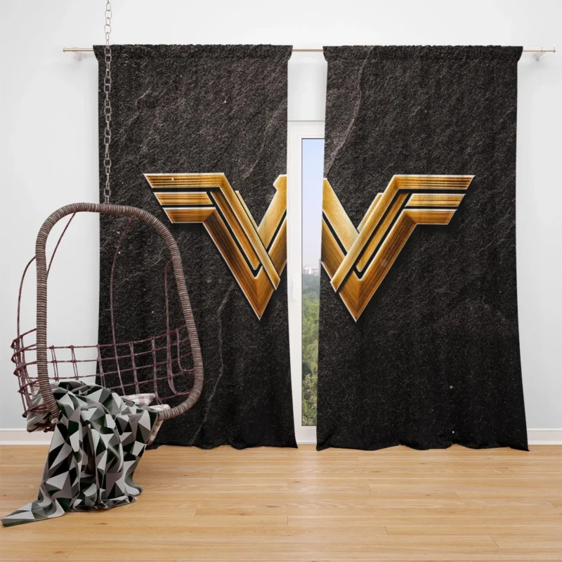 Wonder Woman: DC Legendary Heroine Window Curtain