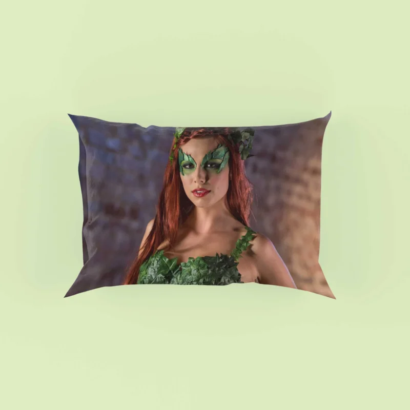 Poison Ivy Cosplay: Unleash Nature Seductive Power Pillow Case