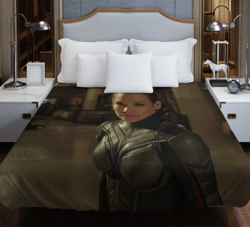 Ant-Man and the Wasp: Evangeline Lilly Superhero Role Duvet Cover